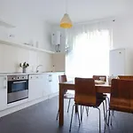 Lägenhet Youhosty - Copernico 47 *